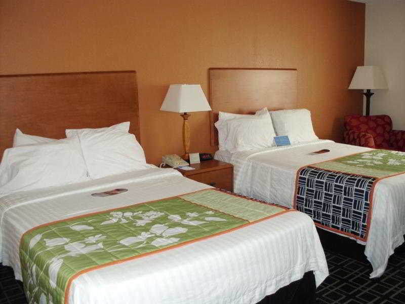 Fairfield Inn And Suites By Marriott Tampa North Temple Terrace Exteriér fotografie