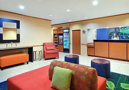 Fairfield Inn And Suites By Marriott Tampa North Temple Terrace Exteriér fotografie